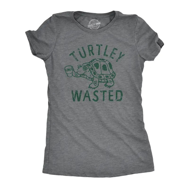 Womens Turtley Wasted T Shirt Funny Partying Drinking Turtle Joke Tee for Ladies Funny Womens T Shirts Cute Slimming Top...