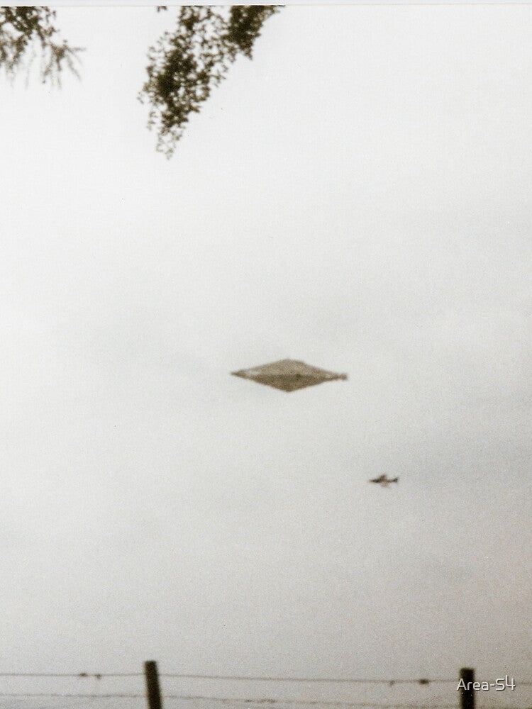 Calvine UFO by Area-S4