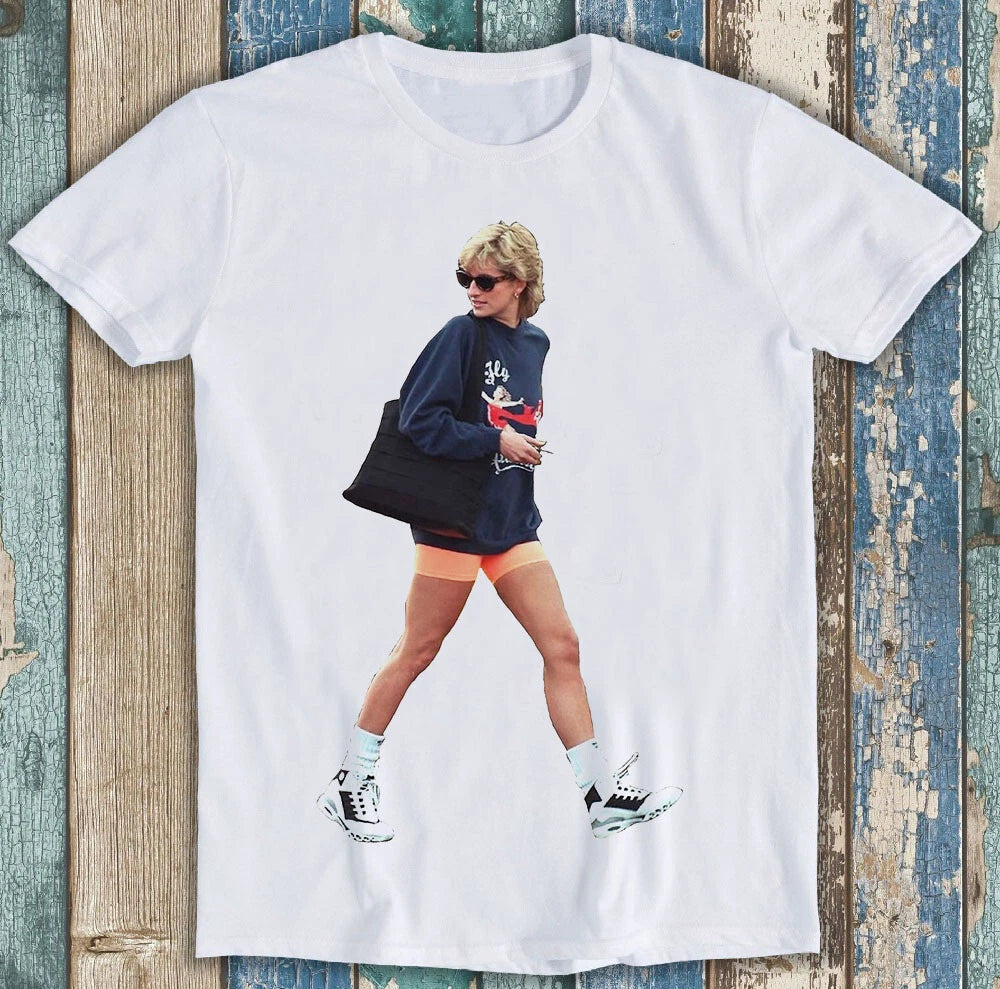 Magazine Princess Diana Streetwear Vintage TV Funny Meme Gift Tee T Shirt M1418