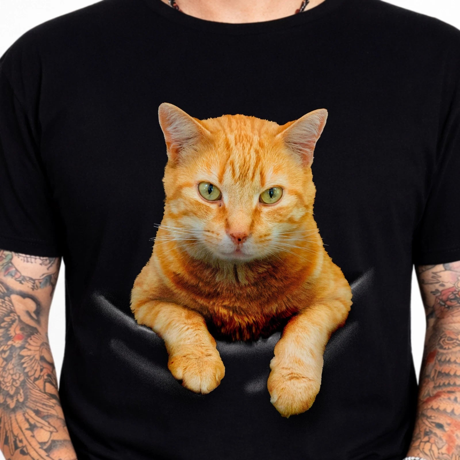 Orange Tabby Cat Peeking Out Funny Cute Cat Lover Gift Pet Owner T-Shirt.
