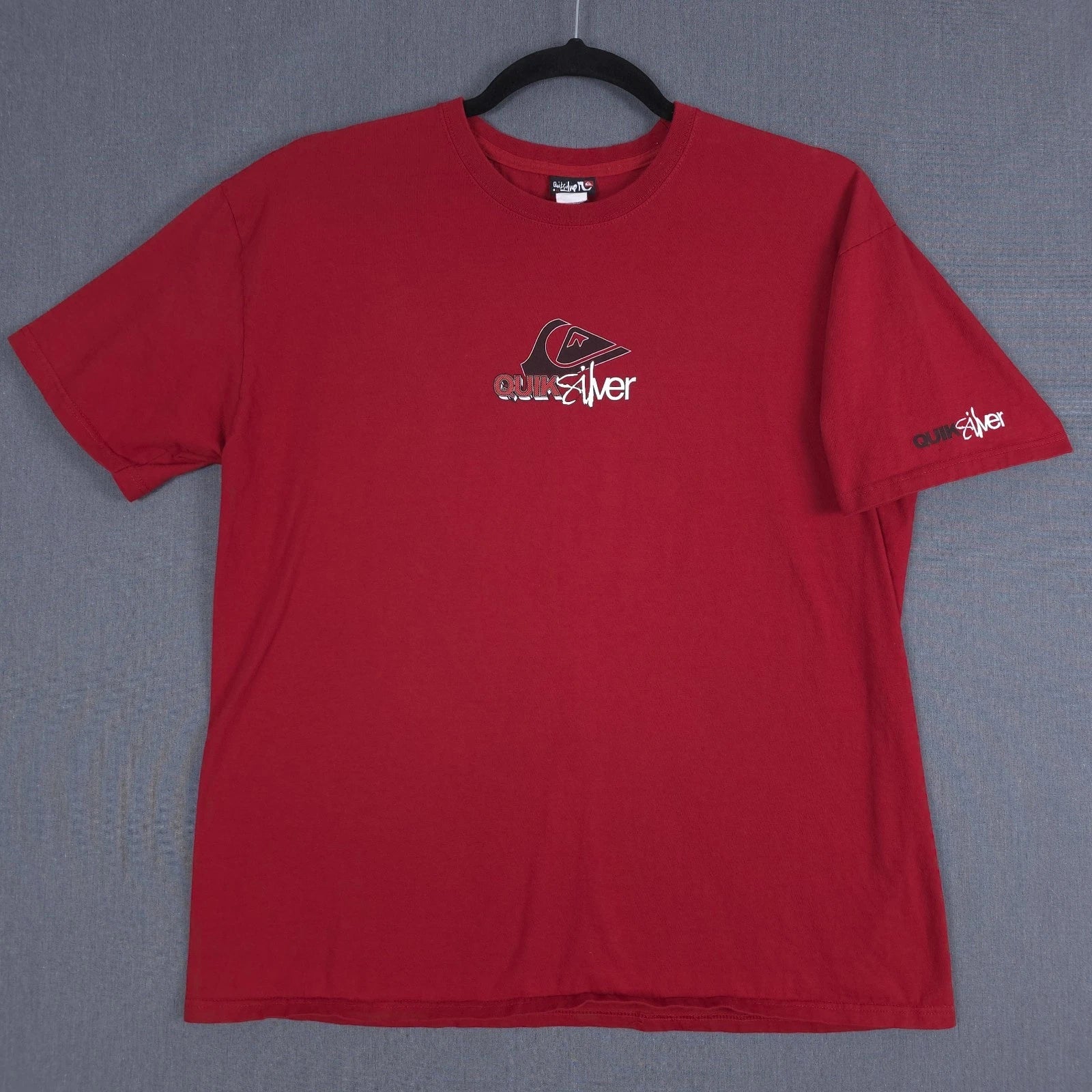 Vintage Quiksilver Shirt Mens XL Red Center Logo Short Sleeve Y2K Surf Skate