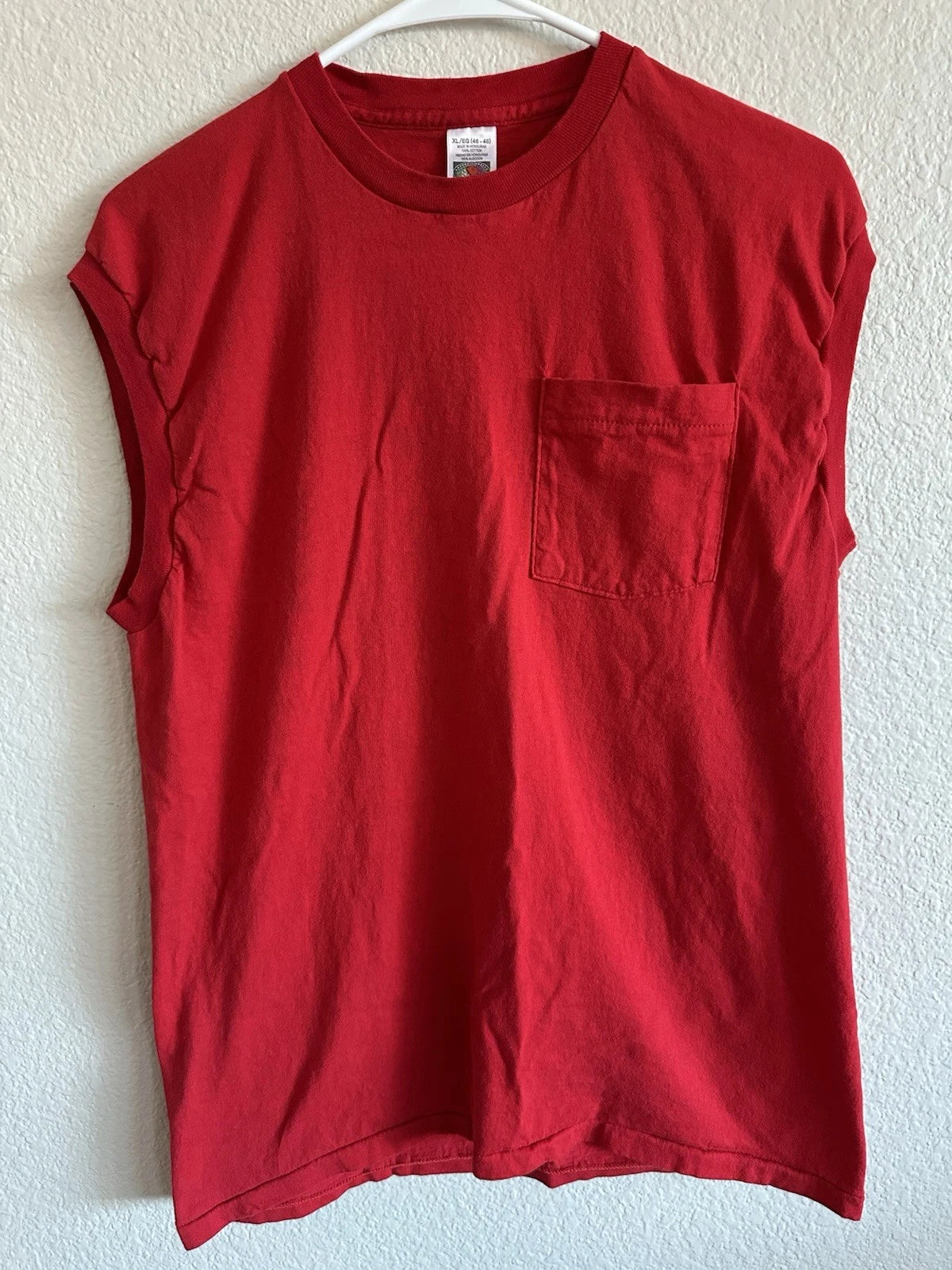 Vintage Fruit Of The Loom Men’s XL  Red SINGLE STITCH Muscle Tee T Shirt Tank