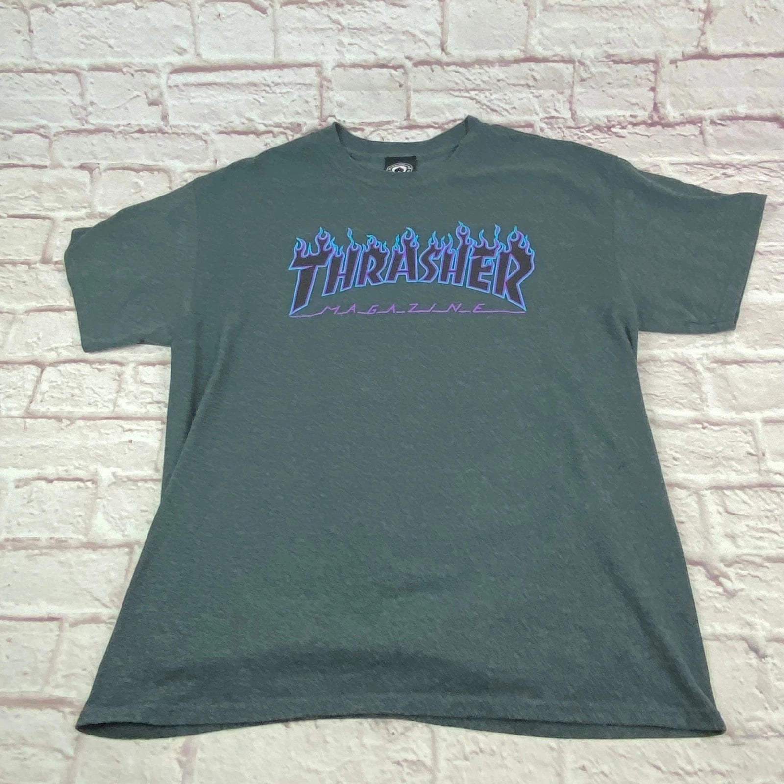 Thrasher Magazine Blue Flame Logo T Shirt Mens Large Gray Graphic Skateboarding