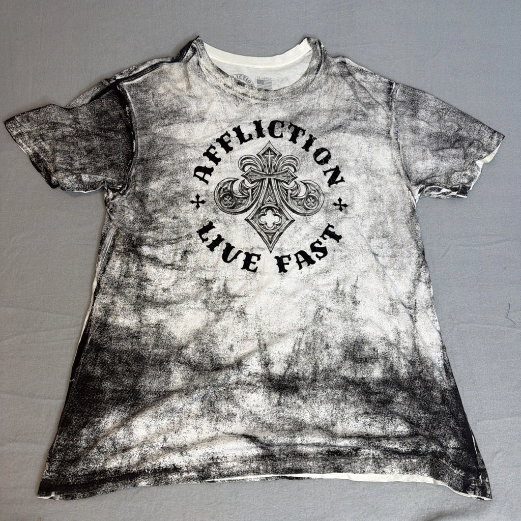 AFFLICTION Cross Wings Live Fast T Shirt  Fleur De Lis  Mens 3XL Y2K Black White
