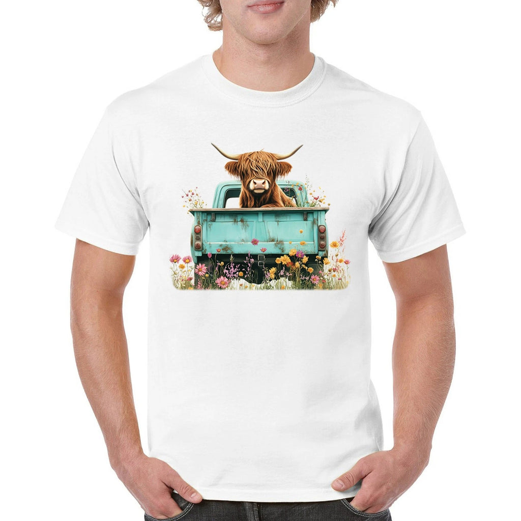Highland Cow Truck T-shirt Farmhouse Country Cowgirl Ranch Boho Men's Tee