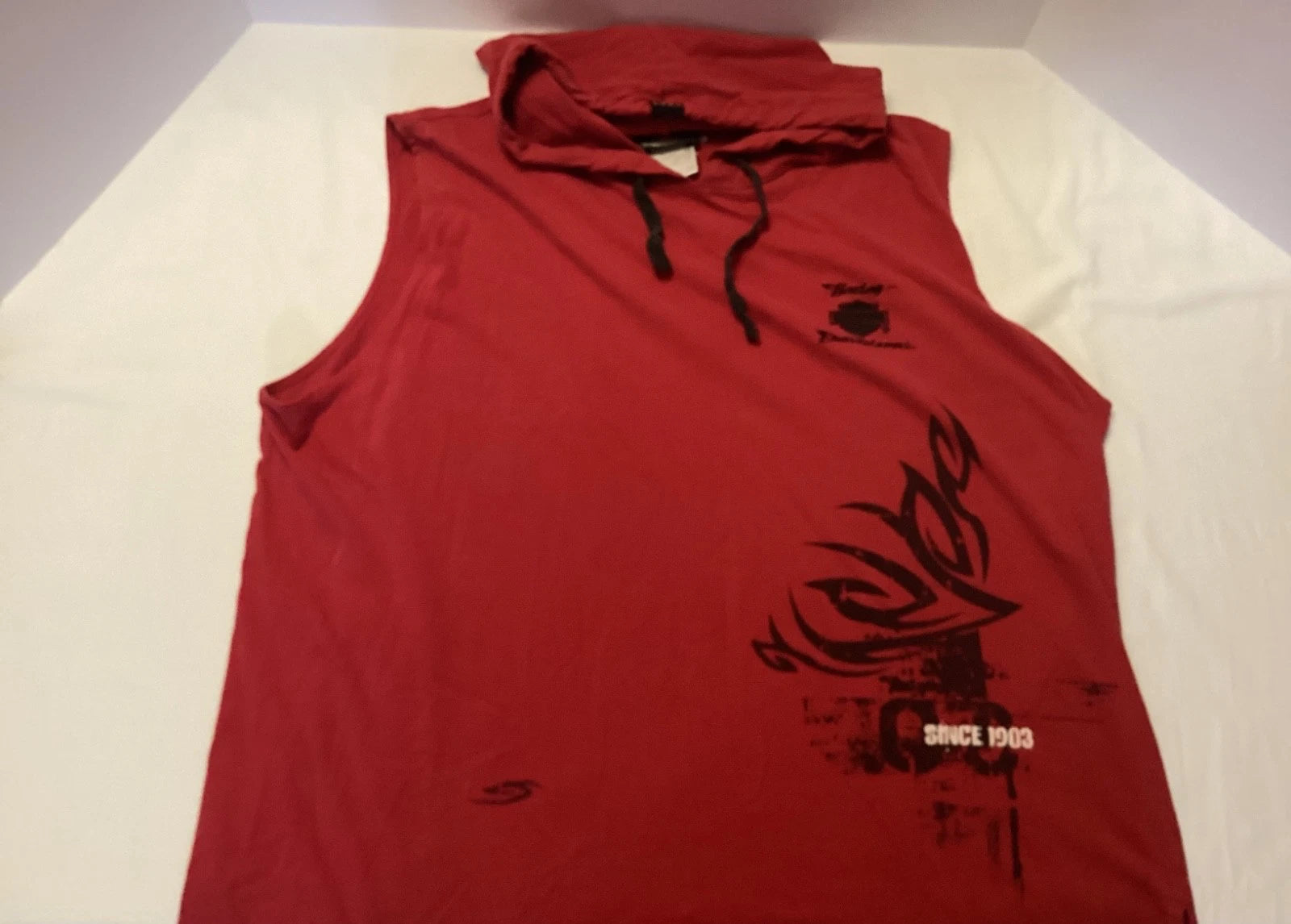 Harley Davidson Sleeveless Hooded Y2K Tribal Shirt Red Black Mens L 100% Cotton