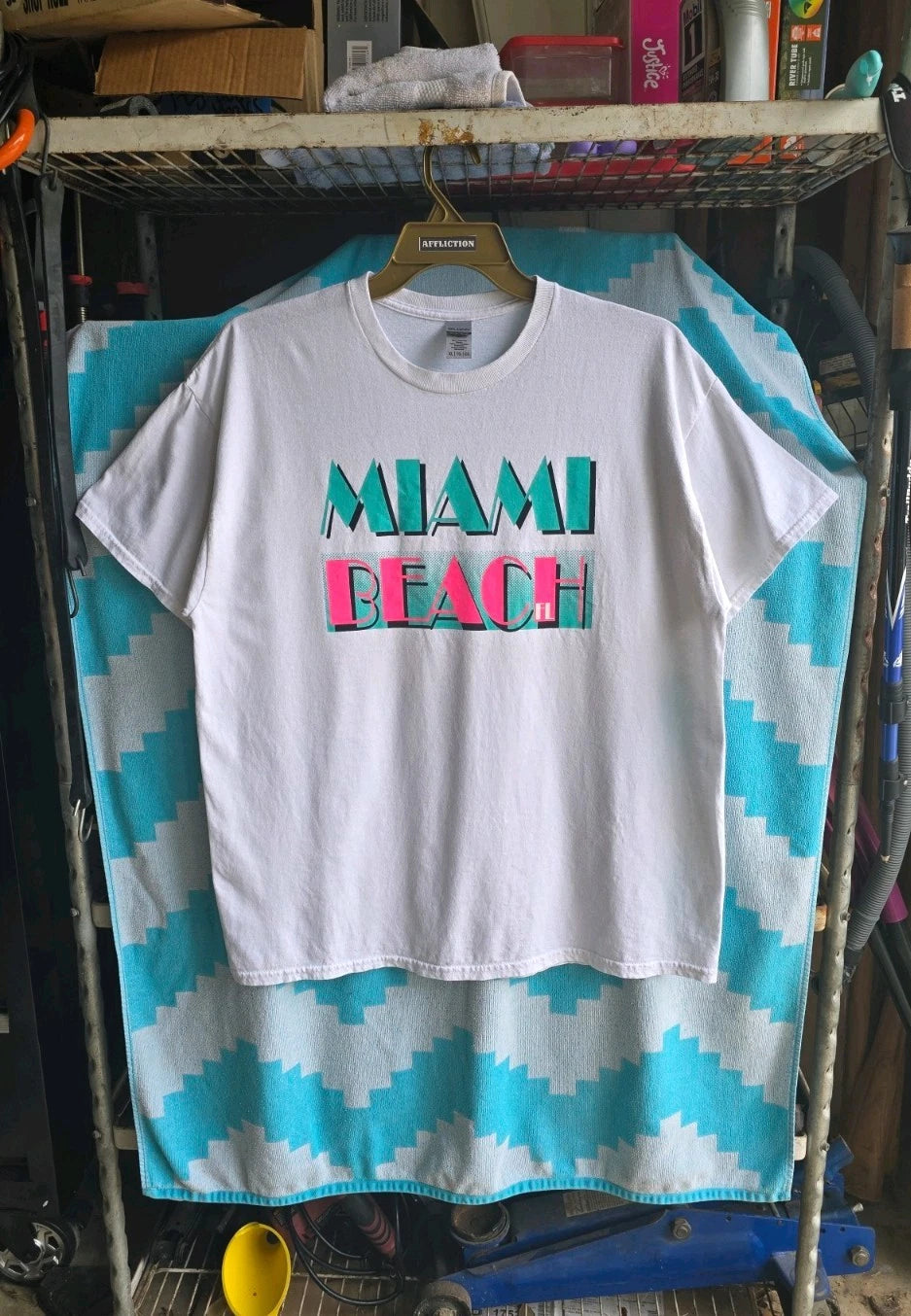 Vintage Miami Beach Florida Neon Graphic T Shirt XL White Gildan 80s Style