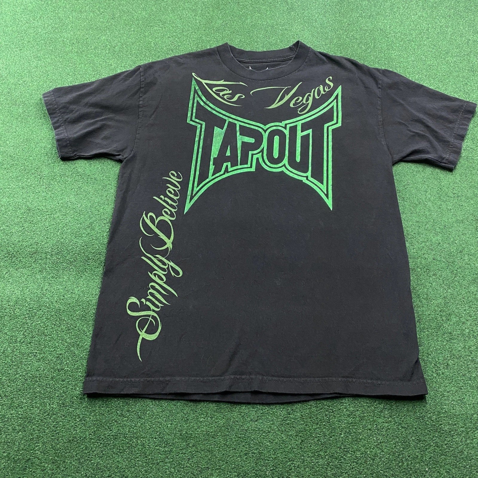 Vintage TAPOUT Shirt Mens L Black Y2K Simply Believe Las Vegas Punk Grunge Tee