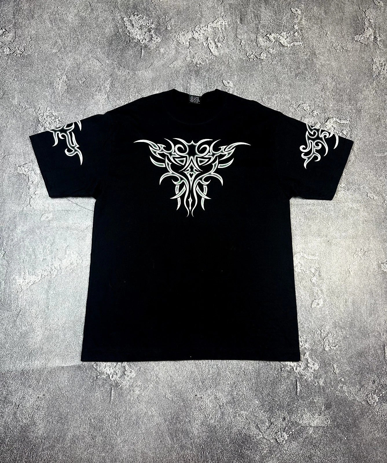 Rare Y2K Black Tribal Tattoo Gothic Tee Single Stich T-shirt Size XL Made In USA
