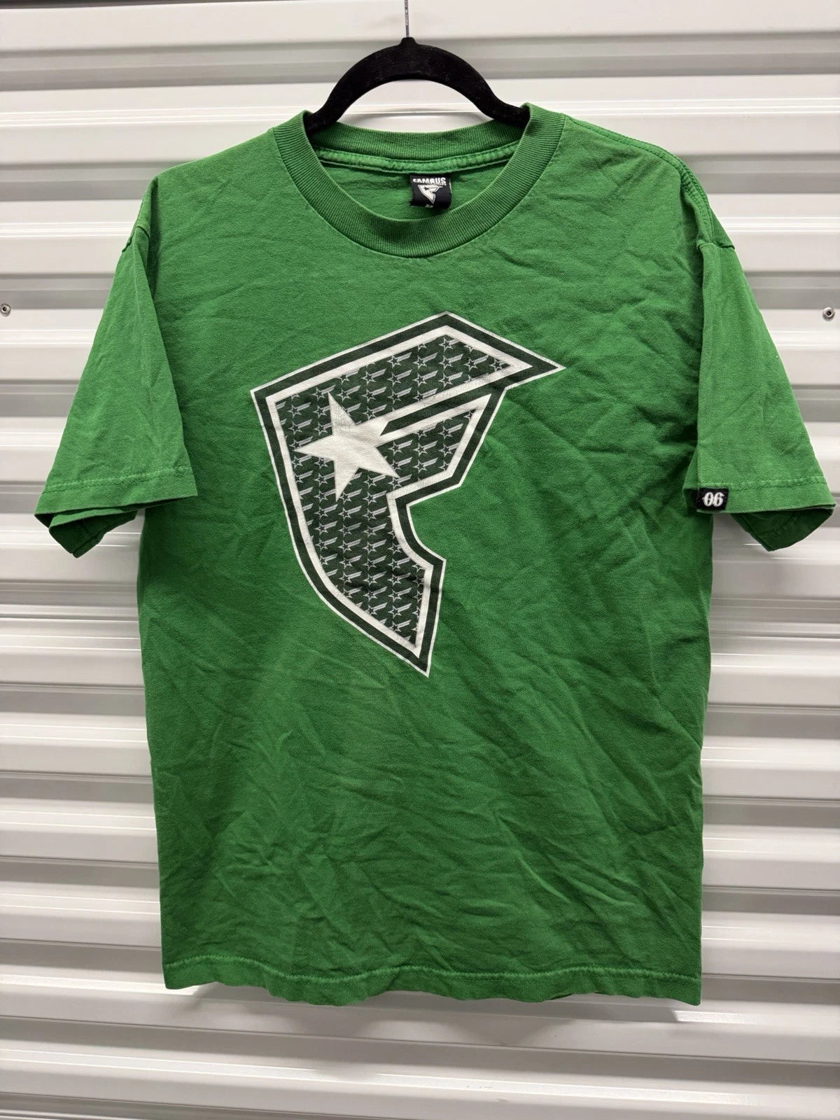 Vintage Y2K Famous Stars & Straps Shirt Men’s M Green Graphic Tee Travis Barker