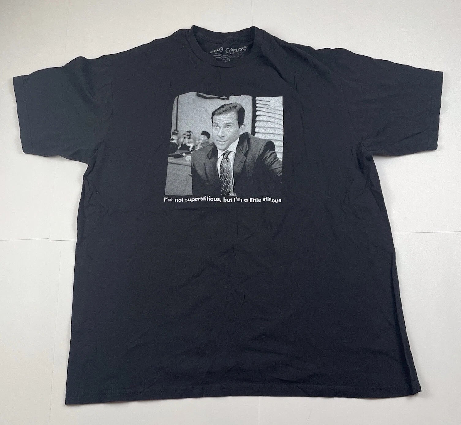 The Office Mens XL T-Shirt Michael Scott I'm not superstitious Graphic Meme Tee