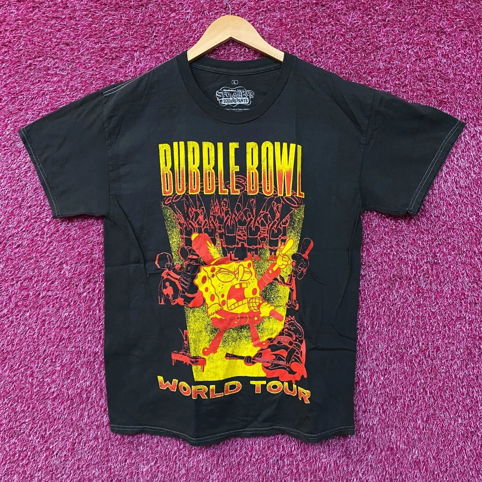 SpongeBob SquarePants Bubble Bowl World Tour T-shirt Large