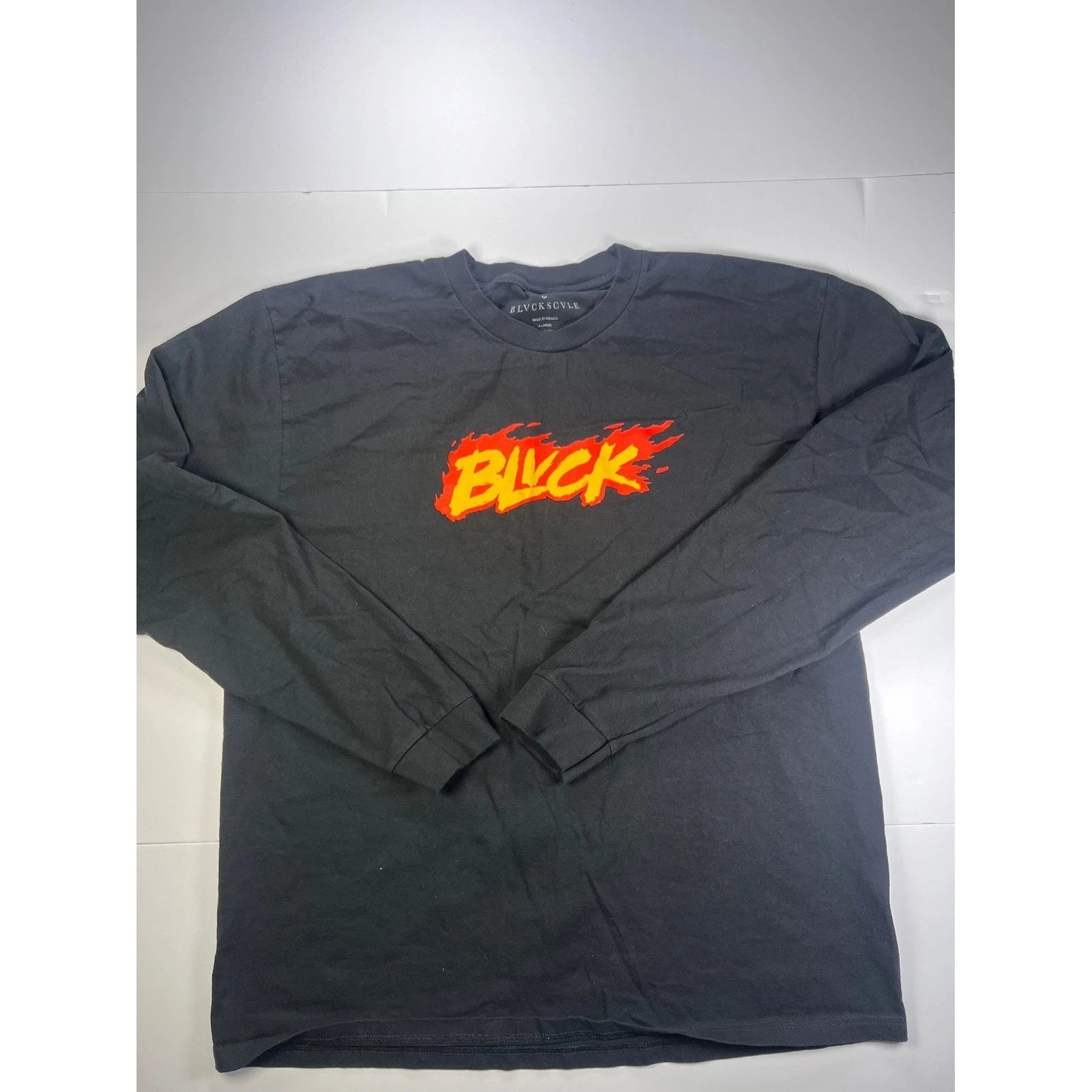 Black Scale Graphic Tee Mens XL Black Long Sleeve Flame Logo BLVCK Streetwear