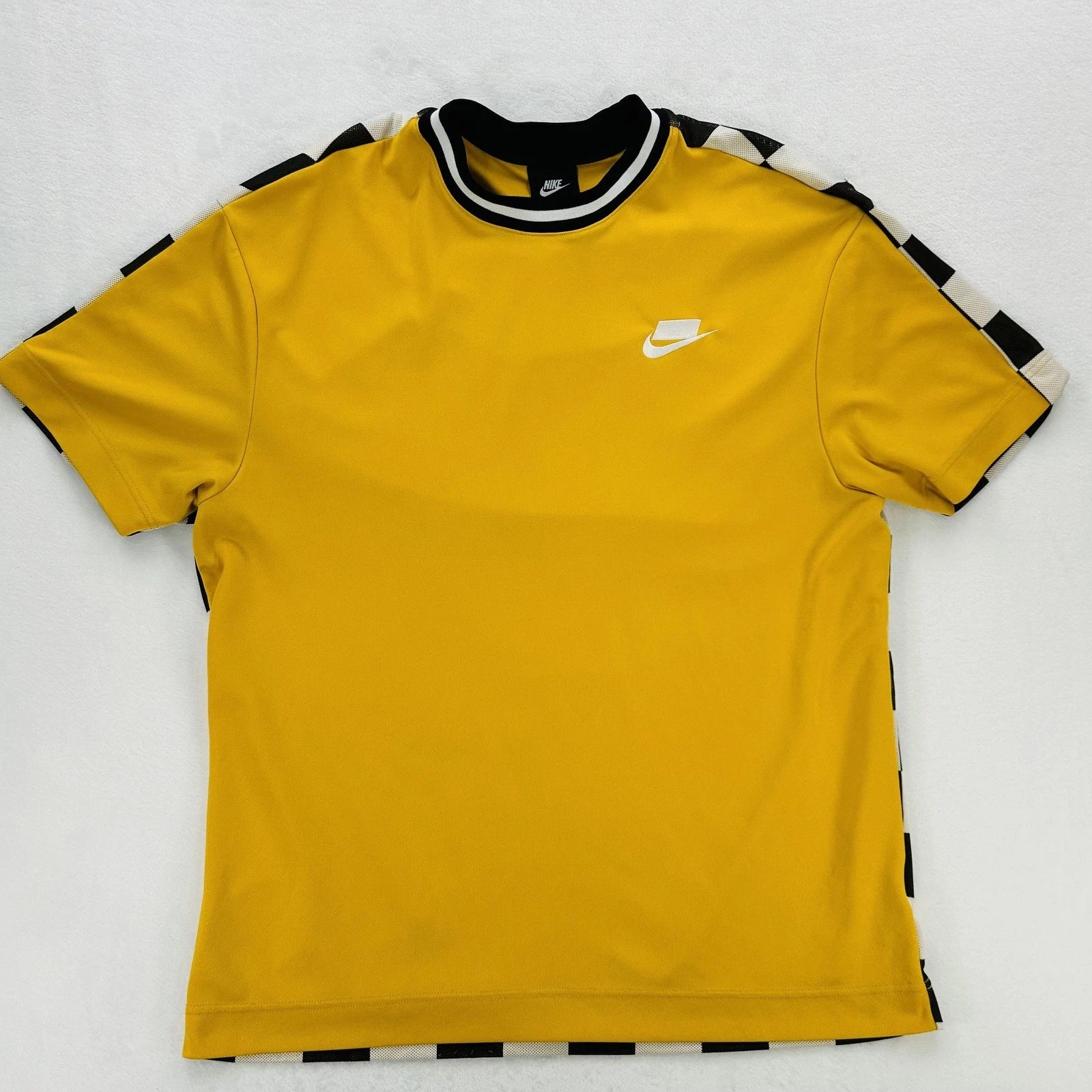 Nike Shirt Mens Large Yellow Black Checkered NSW Swoosh Logo Streetwear Tee