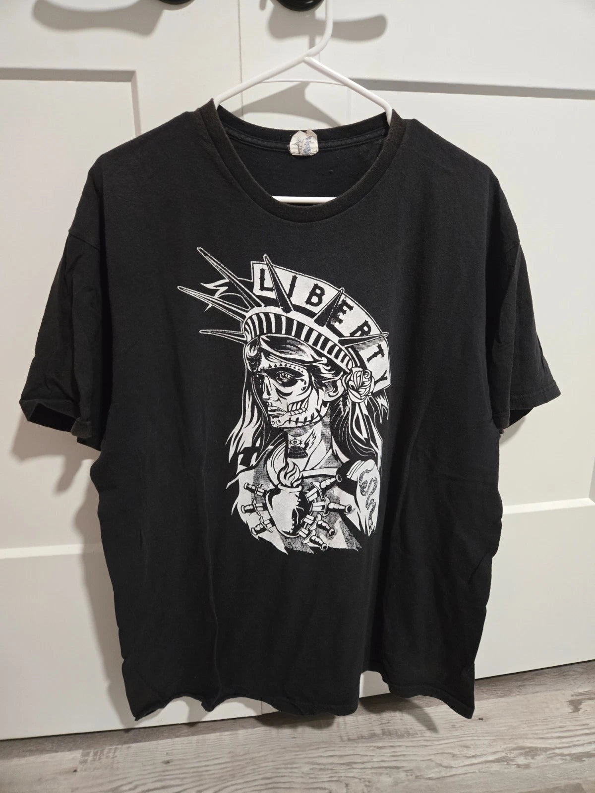 Liberty T-shirt XL lady liberty