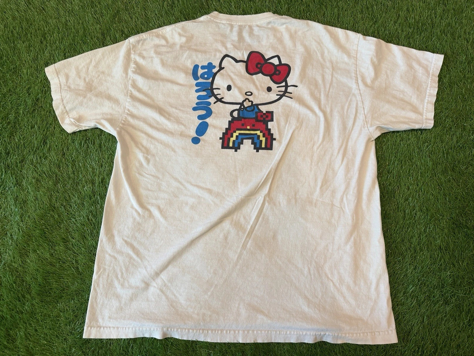 Girl Skateboards x Sanrio Hello Kitty Shirt 8 bit Rainbow Pixel Art - Size XL