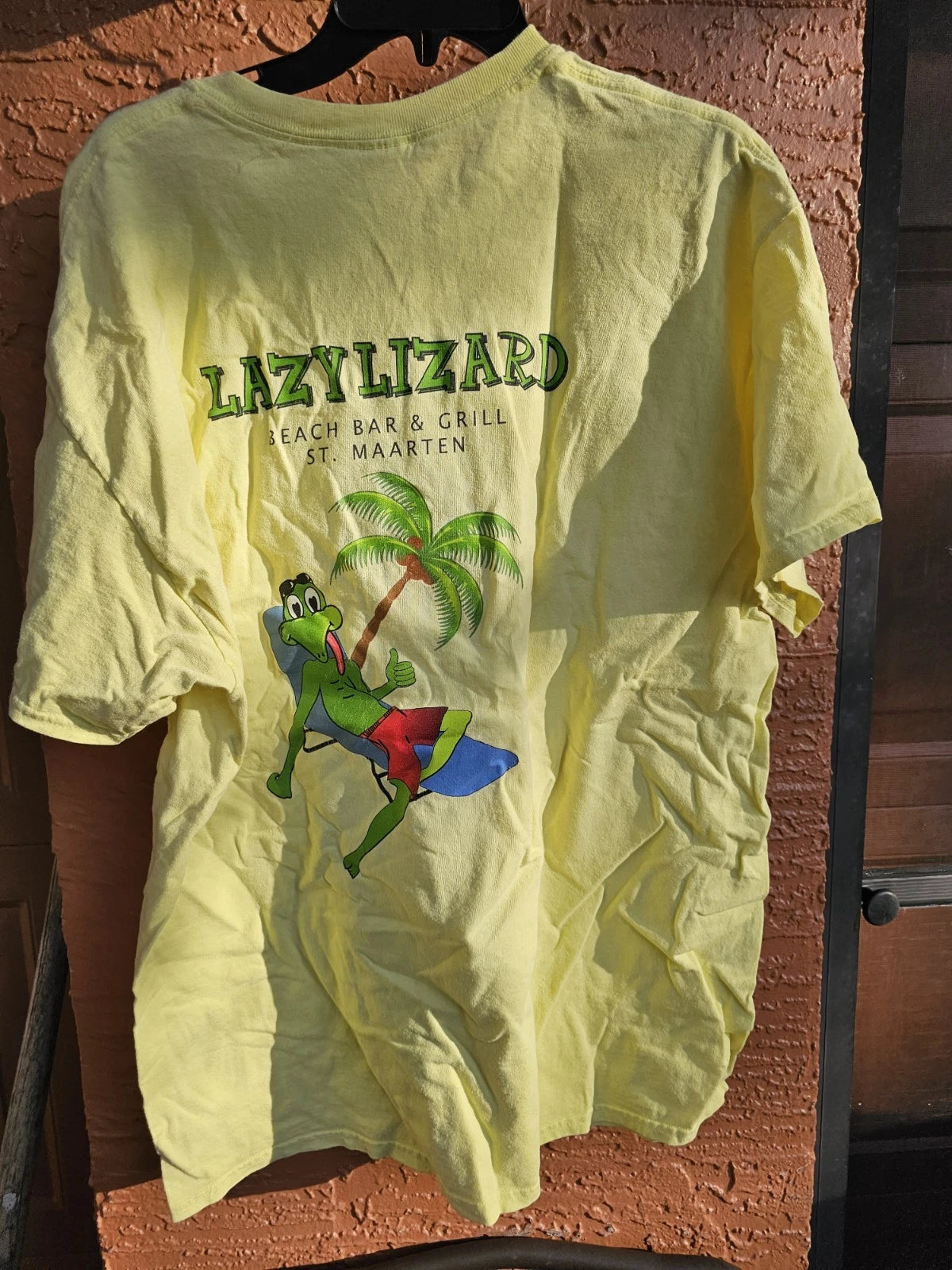 Vintage Collectible Lazy Lizard Bar & Grill Tavern St Maarten T Shirt XL
