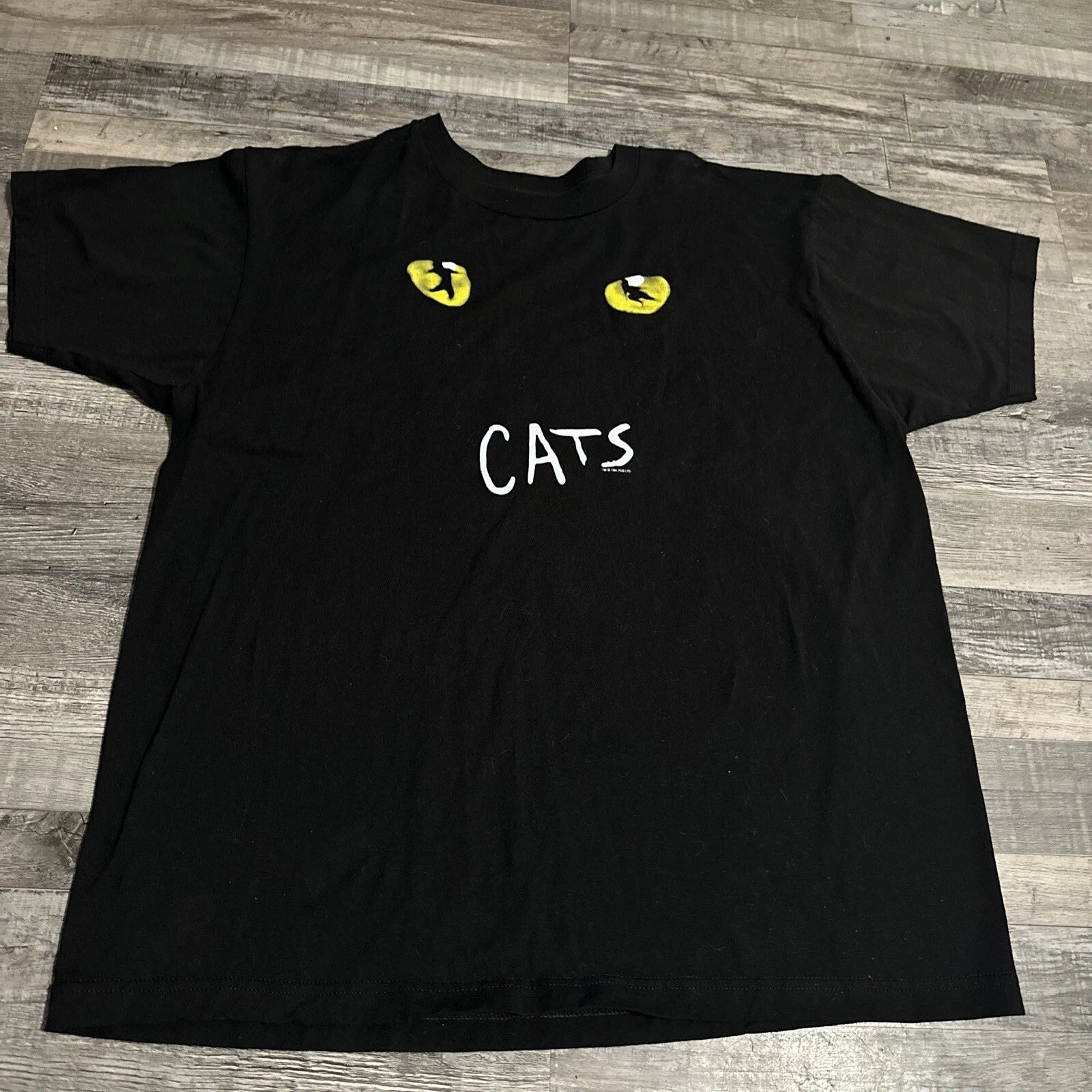 Vintage Cats Broadway Musical Black T-shirt Size XL 1981 Creative Goods Cat Eyes
