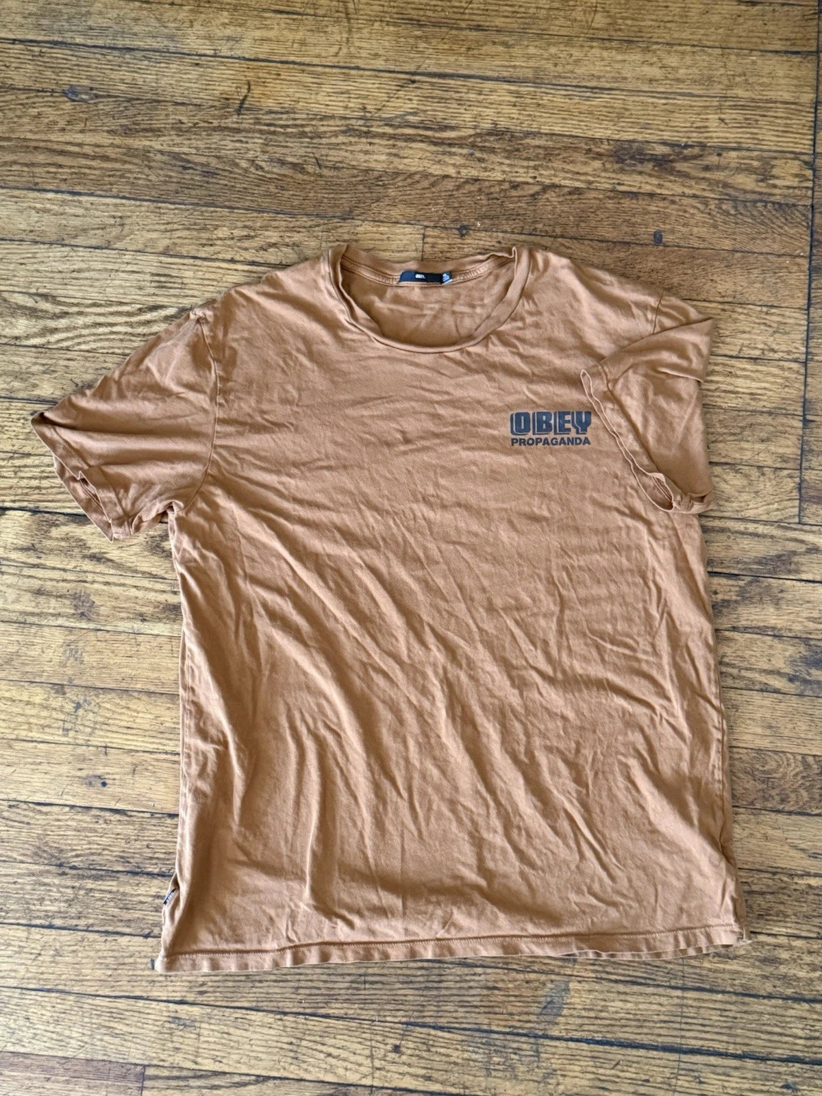 OBEY tan t-shirt with black logo, SIZE XL #skater #streetwear #y2k #grail #urban