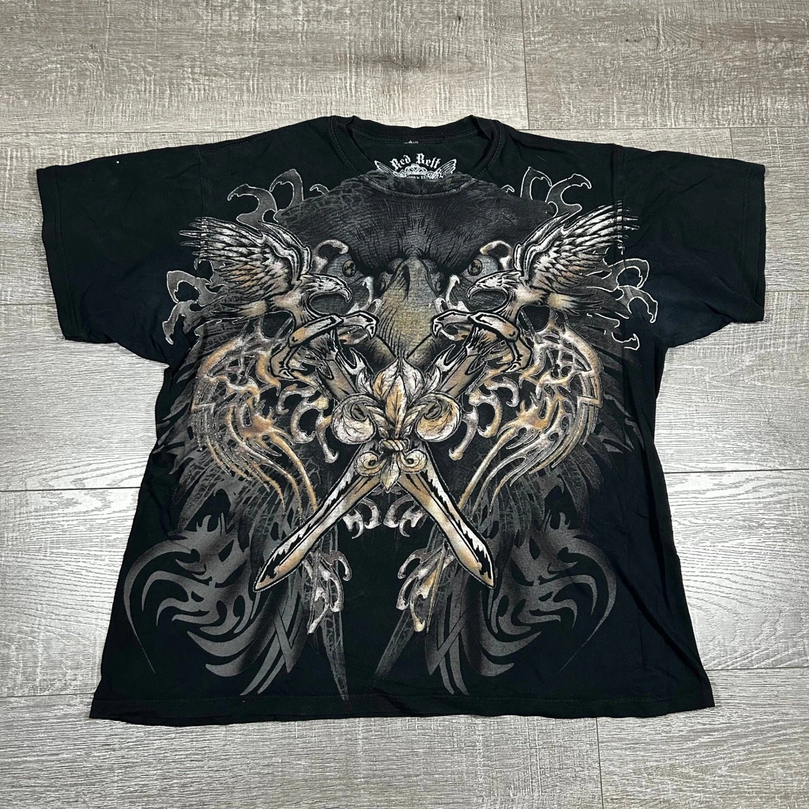 Red Belt Mens Graphic T-Shirt Black Eagle Sword Fleur De Lis Y2K Gothic L