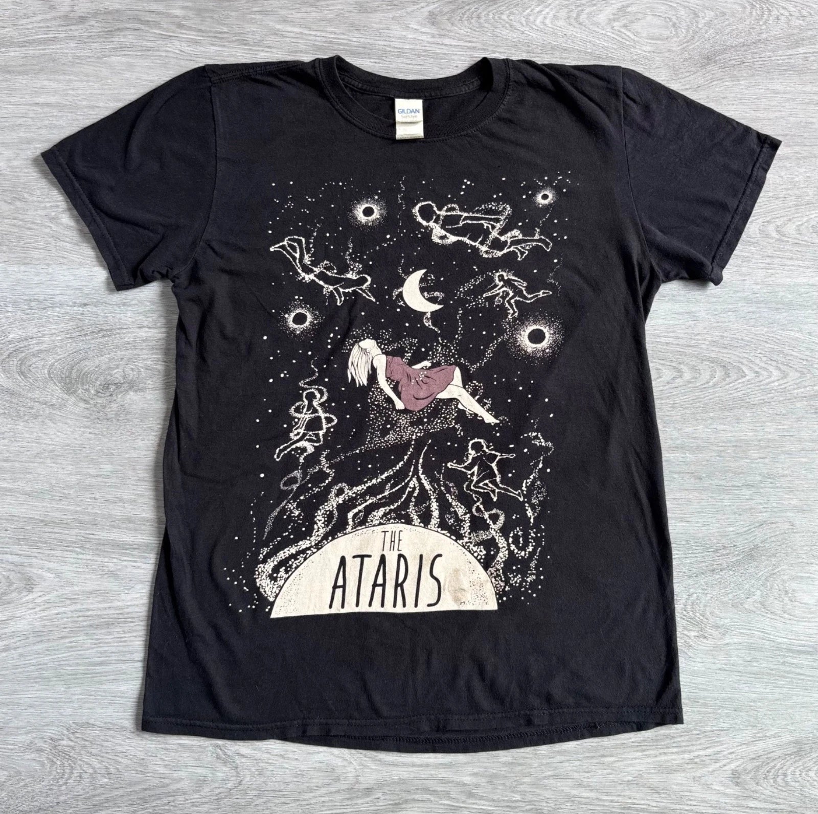 Used The Ataris Floating Girl Pop Punk Emo T Shirt Tee  Size Medium