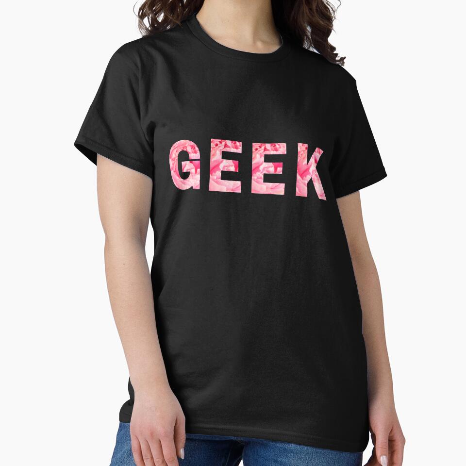 Geek in peony | YES I'M A GEEK by Le Plus Three