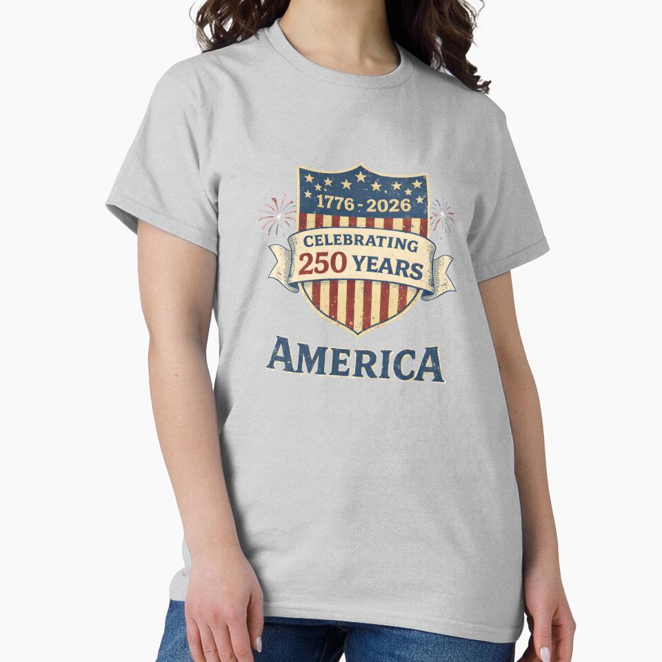 Vintage America 250 T-Shirt – 1776–2026 Patriotic Throwback USA Independence Design by HooptownRV