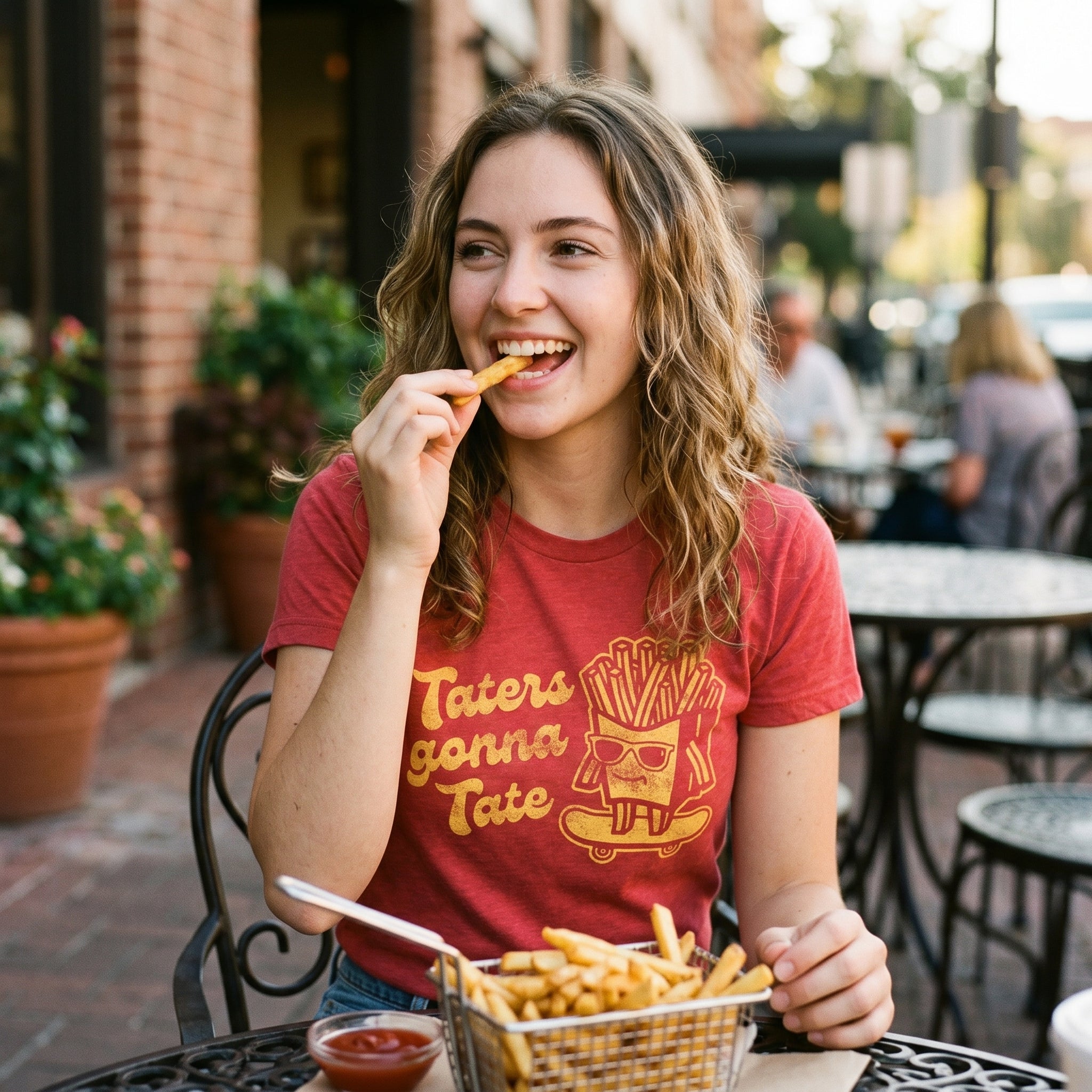 Taters Gonna Tate Women's T Shirt