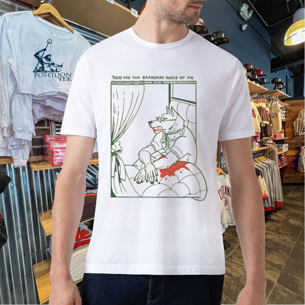 There Are Two Grandmas Inside Of Me Lucia Sancho T-shirt
