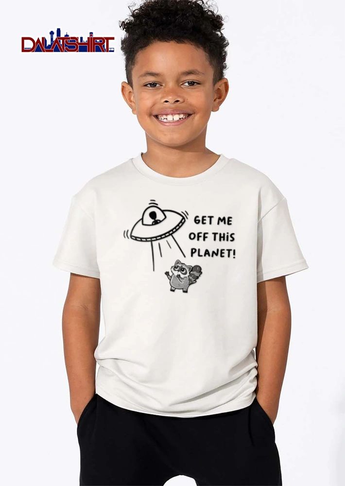 Get Me Off This Planet raccoon looking up at UFO shirt