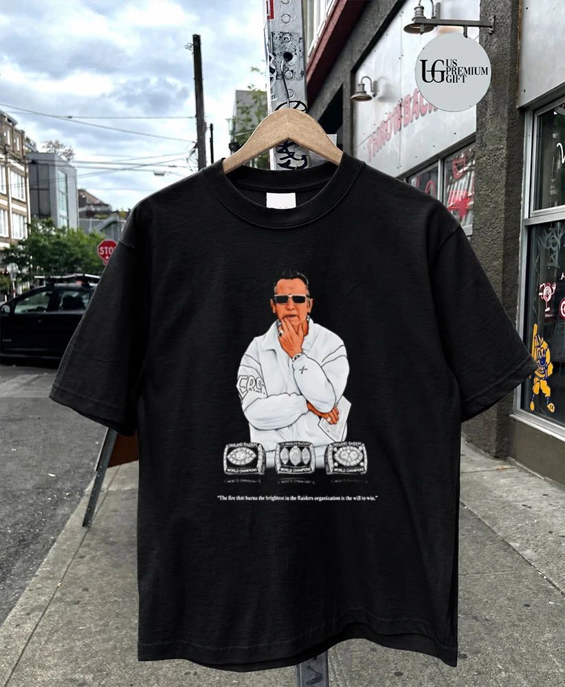 Maxx Crosby with Al Davis shirt