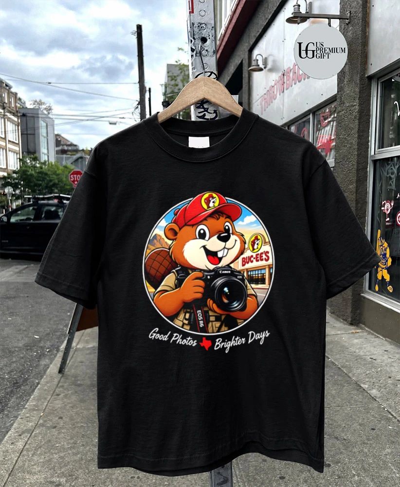 Buc-ee’s Photographer good photos brighter days capture explore repeat shirt