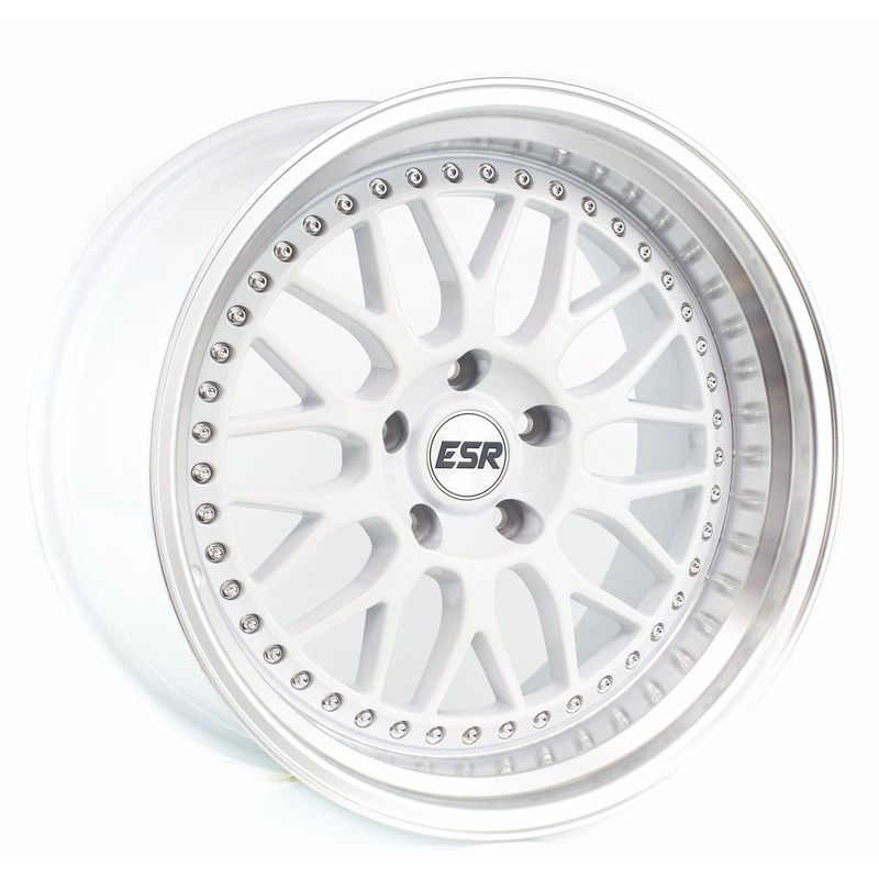 ESR Wheels SR01 White w/ Machined Lip 18×9.5 | 5×114.3 (89551435 SR01WHT-ML)