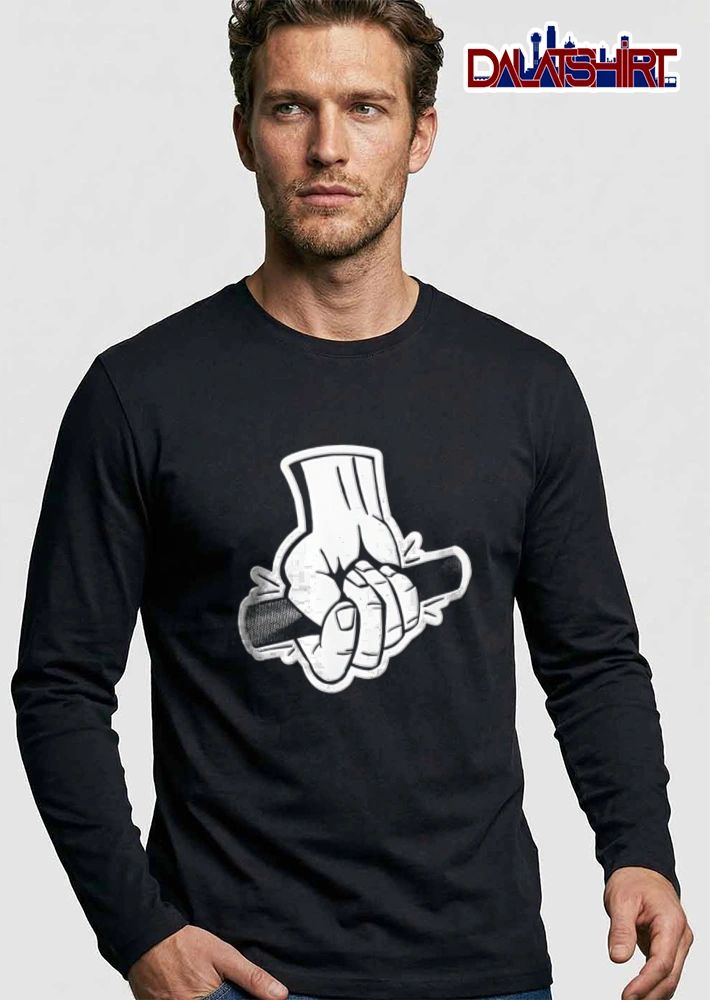 Hand gripping black bar shirt
