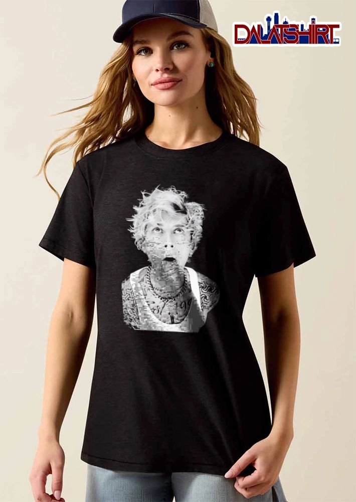 Machine Gun Kelly 1990 man blonde hair razor tongue shirt