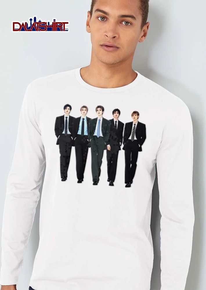 Zhu Zhixin Su Xinhao Zhang Ji Zhang Zeyu Zuo Hang five men wearing suits walking shirt