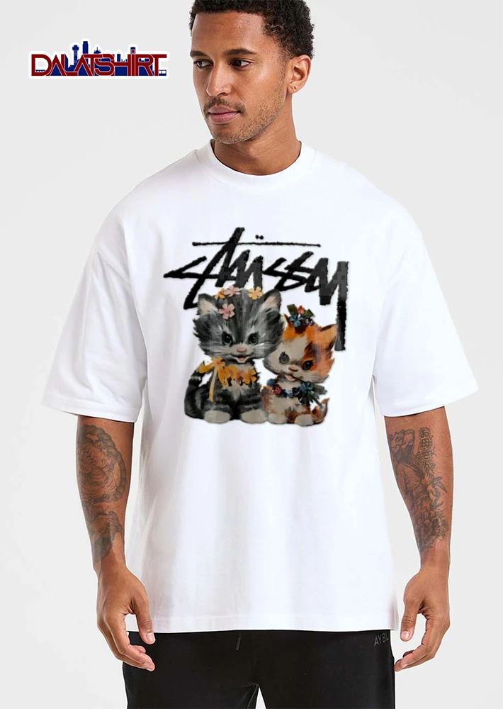 Stussy two kittens wearing flower garlands shirt