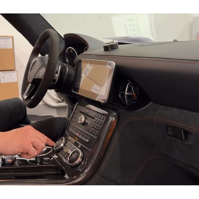 NTG5SL-L – 10.25″ Touchscreen upgrade for Mercedes SL 2017-2020 W/ NTG5 System
