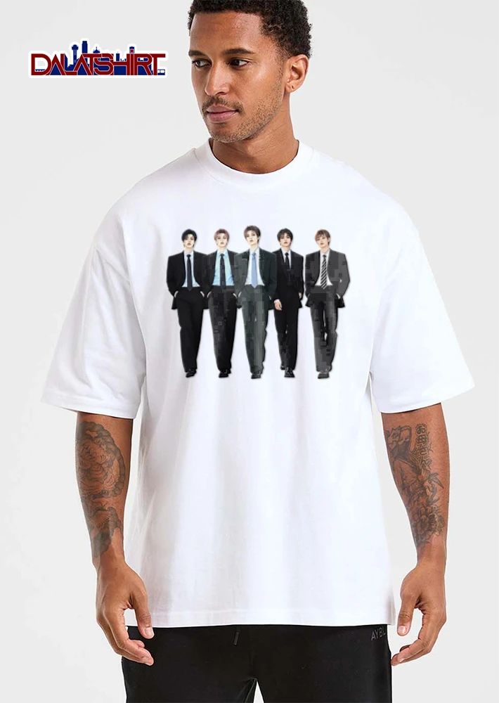 Zhu Zhixin Su Xinhao Zhang Ji Zhang Zeyu Zuo Hang five men wearing suits walking shirt